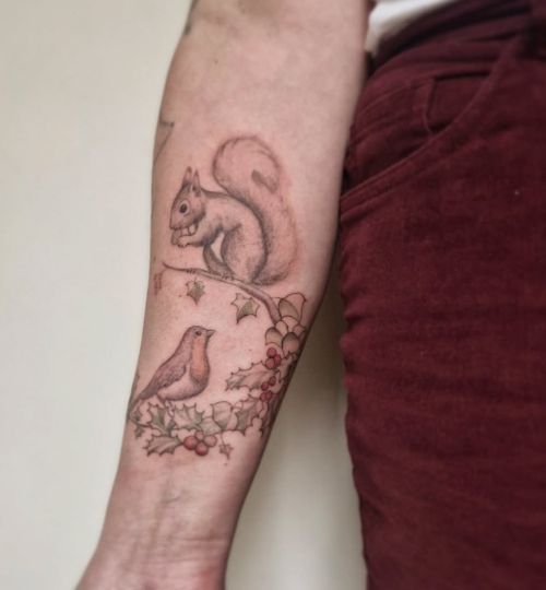 eekhoorn roodborstje tattoo